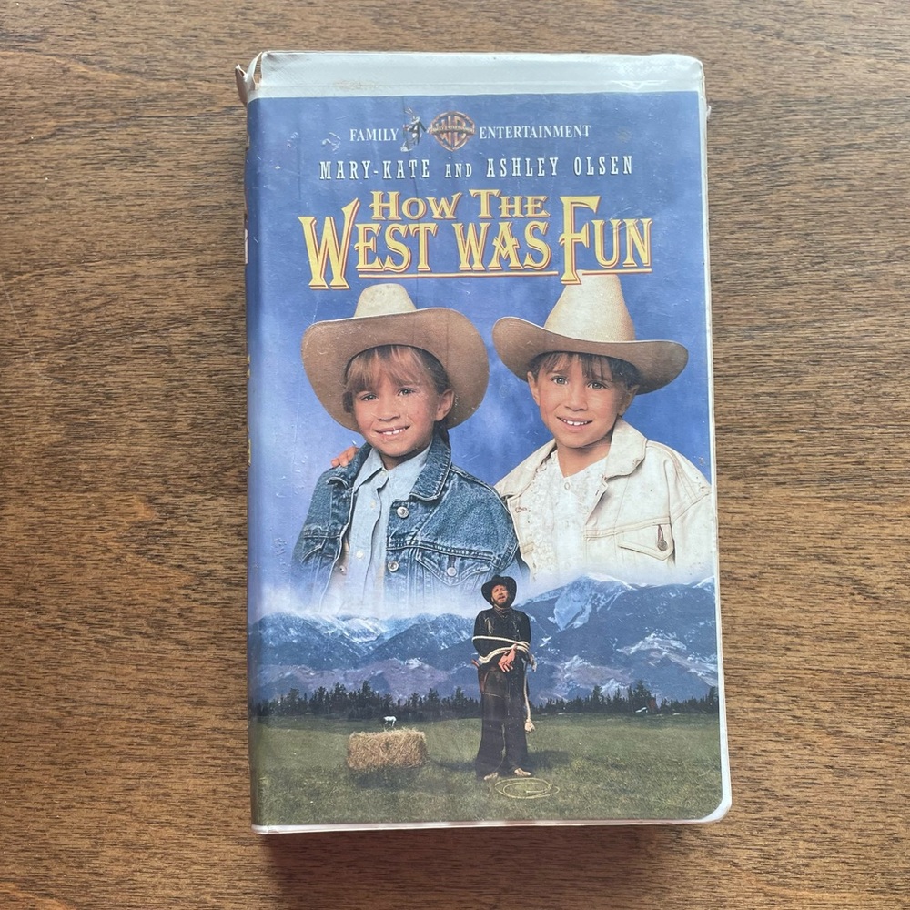 1994 Mary Kate and Ashley how the West was fun VHS y2k treasure